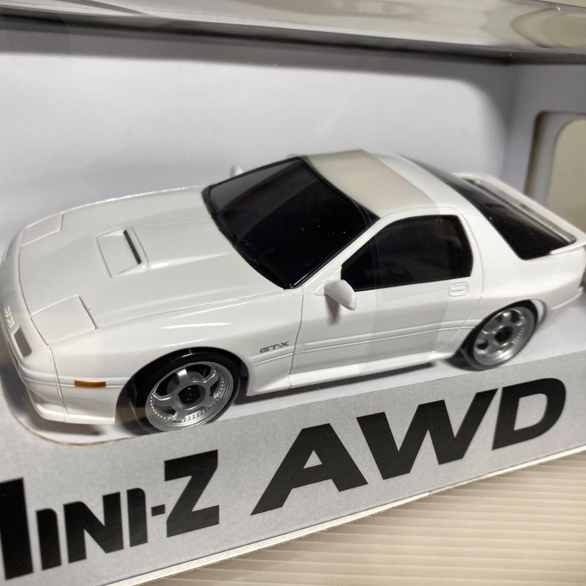 Amazon.co.jp: 京商ミニッツAWD レディセットマツダ サバンナ RX-7  
