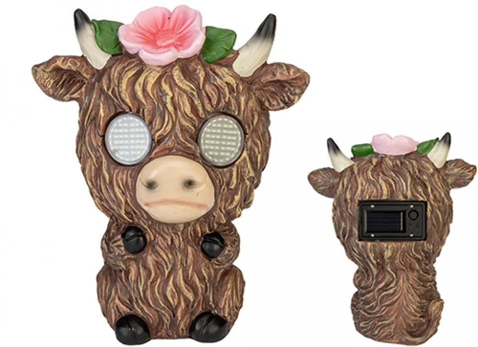 JMS we create smile - Sanctuary Highland Cow Solar Light with Moving Eyes Outdoor Garden Ornament โ LED Waterproof Animal Statue Patio Lawn Pathway Decoration - (19.5cm x 14.5cm x 24cm)