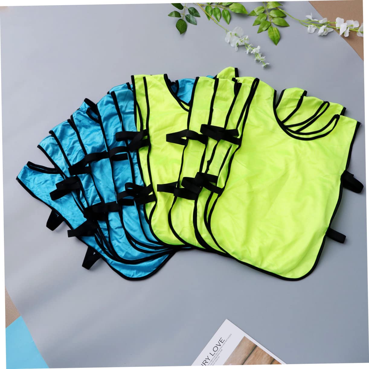 Toyvian Trainingsweste 12 Stück Polyester Mesh für Kinder und Erwachsene