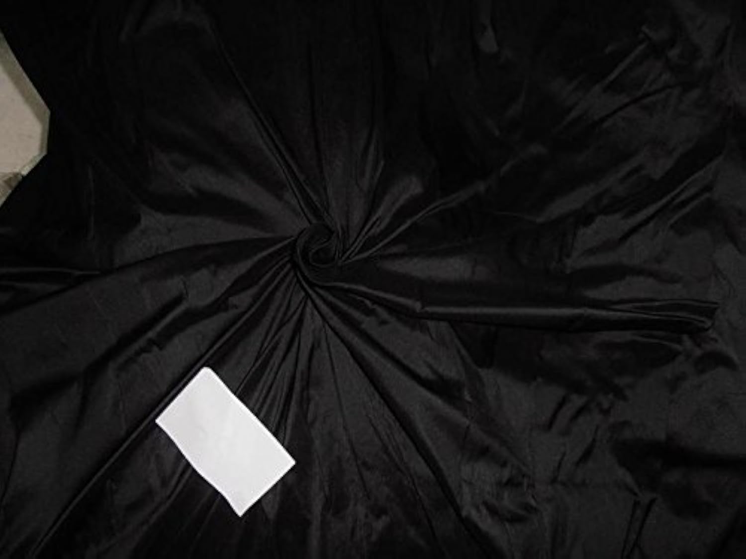 Soie Dupioni noir de jais 137 cm tissu luxe pour robe de soirée de haute couture