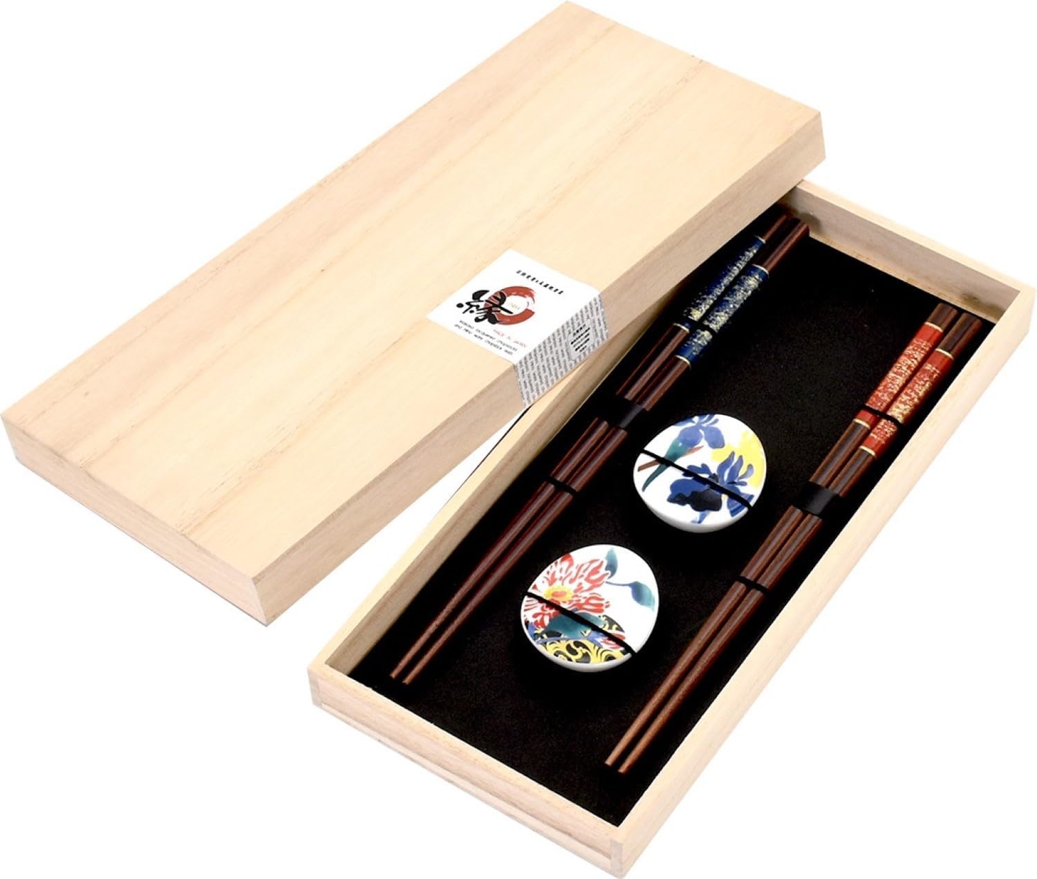 Ceramic Indigo Chitose Edge Chopsticks Rest & Chopsticks Set (Peony) Size: Approx. W10.2 inches (26 cm), D4.7 inches (12 cm), H2.5 inches (41126 cm)