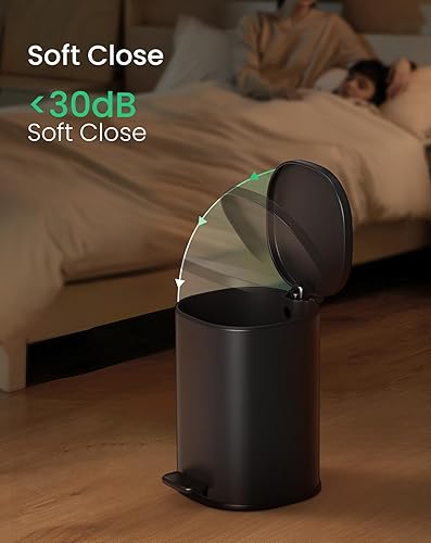 Miniatura 6 de Cesun Basurero de baño negro con tapa, bote de basura pequeño de 1.3 galones con pedal de pie, papelera redonda de metal para baño, dormitorio,