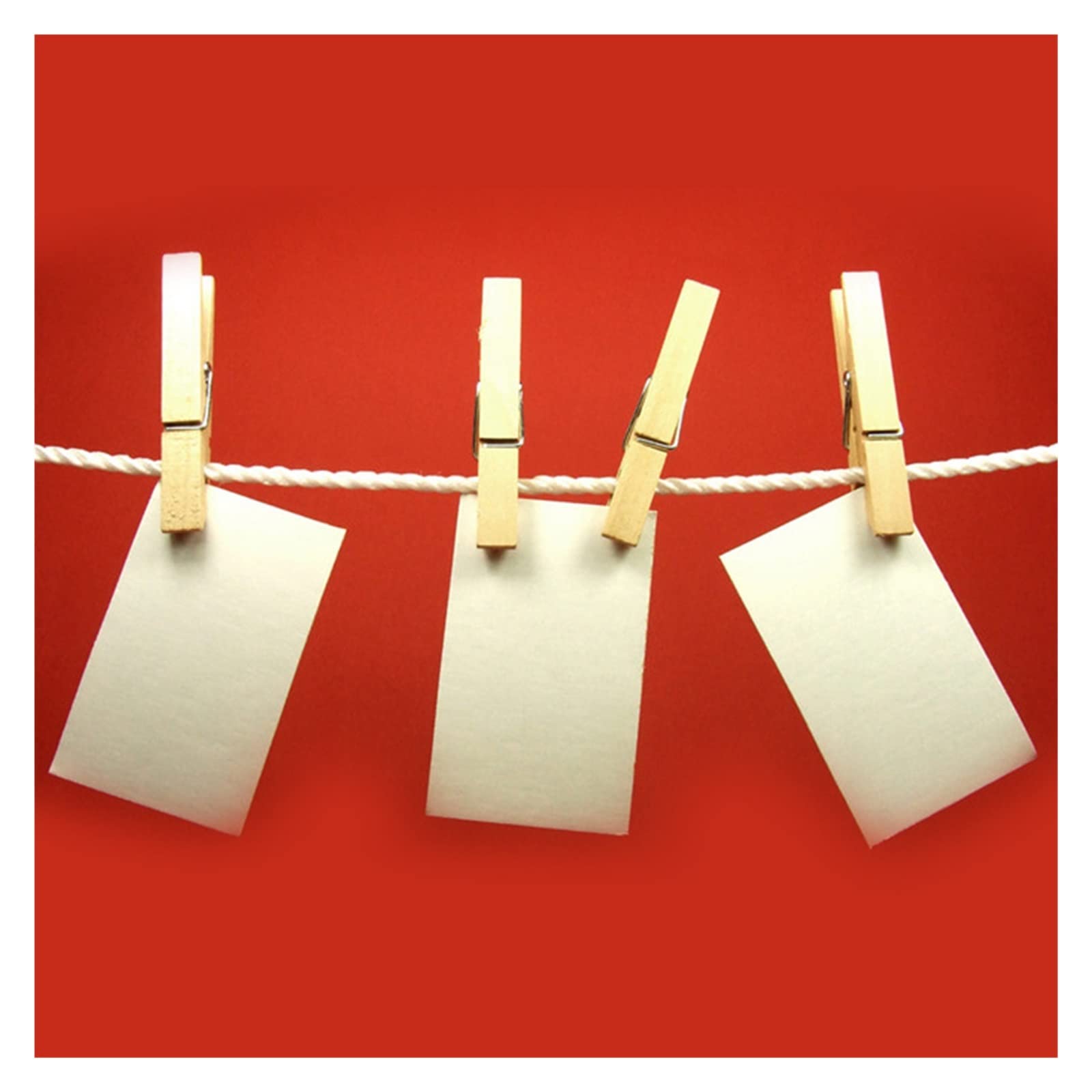 50/100 Uds. Clips de Madera Natural de tamaño pequeño 25mm Mini Clips for Fotos Pinza de Ropa Clips de decoración Artesanal Accesorios Escolares y de Oficina(100pcs)