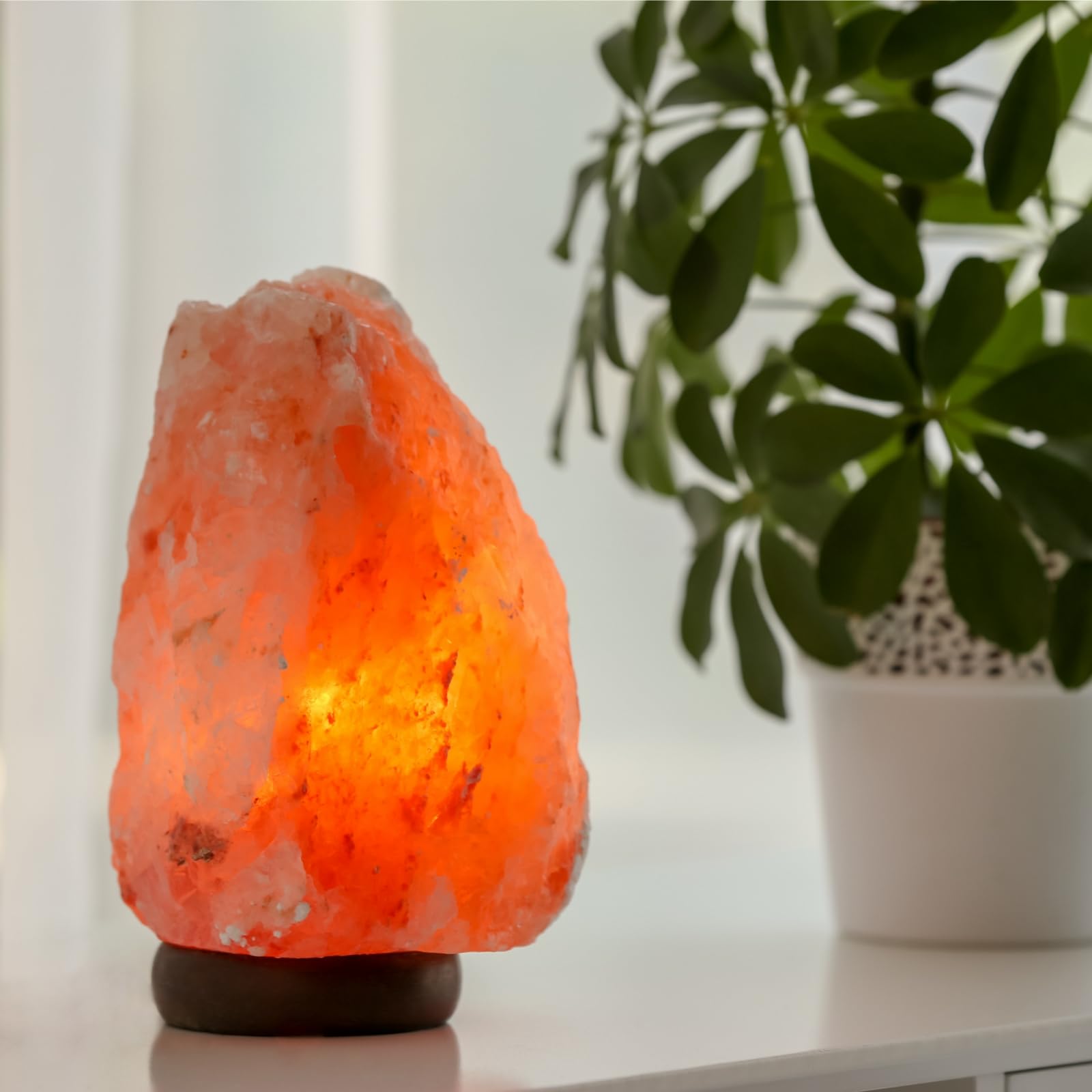 Himalajska Rock Sól Kryształowa Lampa USB - 100% Autentyczny Naturalny Kryształ Sól Himalajska - Ręcznie rzeźbiony - Drewniana podstawa - Dołączony kabel zasilający USB - Około 500g - Zen'Light