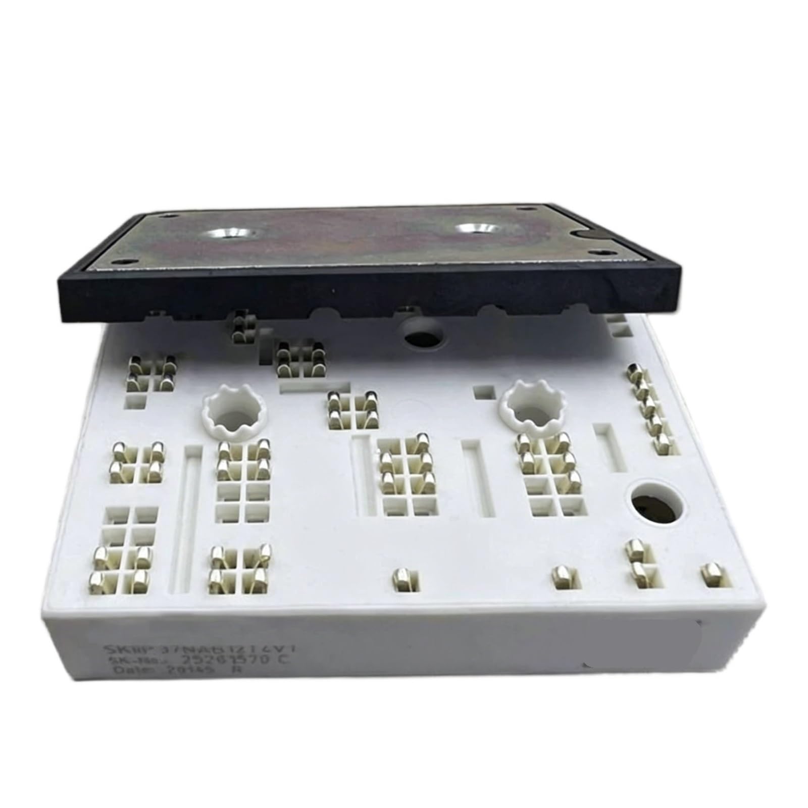 ZVQYSGIW SKIIP37NAB12T4V1 SKIIP37NAB126V1 SKIIP37NAB126V10 rectifier bridge Module(SKIIP37NAB126V10)