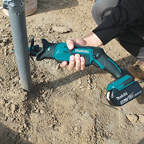 Makita Kit de serra recipro compacto sem fio de íon de lítio XRJ01T 18V LXT® (5,0Ah)