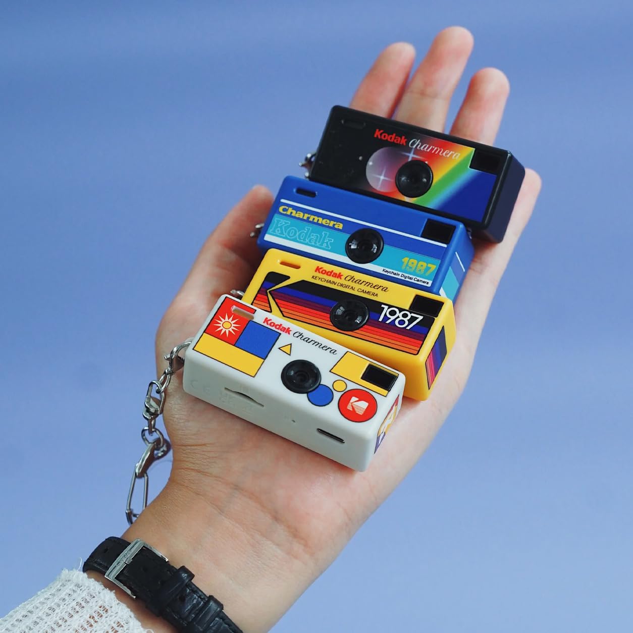 Kodak Charmera - Portachiavi per fotocamera digitale con scheda di memoria da 32 GB, lettore di schede e custodia (4 pezzi)