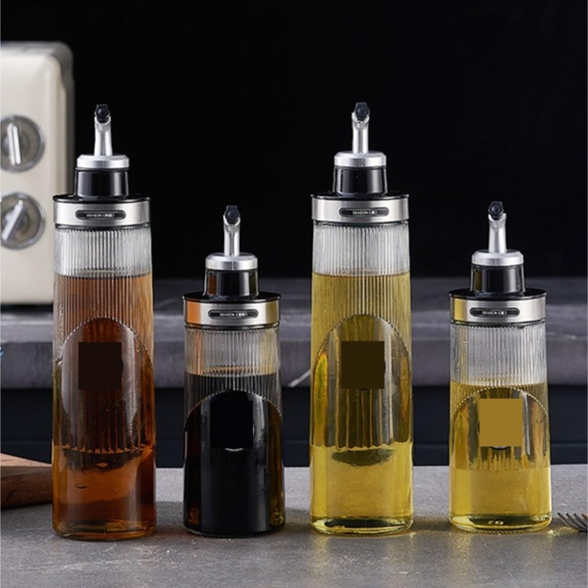 Essig und Ölflaschen Set 4-teiliges Set Aus Glas Sojasauce Essig Gewürzflasche Küche Öltank Ölspender Sirupspender(Gold,29cm)