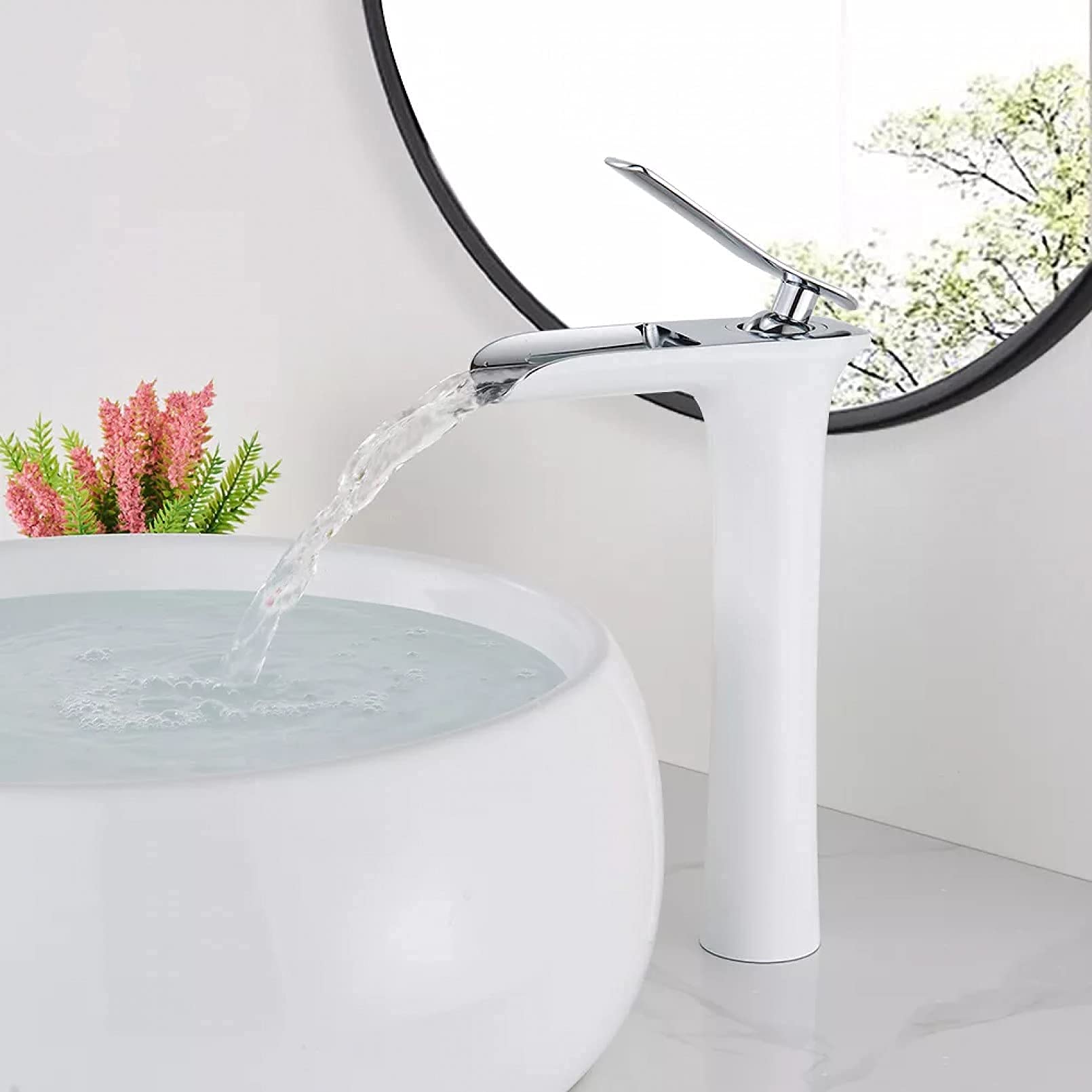 Rubinetti Da Cucina Per Lavello ， Rubinetto Del Bacino Rubinetto A Cascata Oro E Bianco Rubinetto Del Bagno In Ottone Rubinetto Del Bacino Del Bagno Rubinetto Miscelatore Rubinetto Del Lavello Caldo