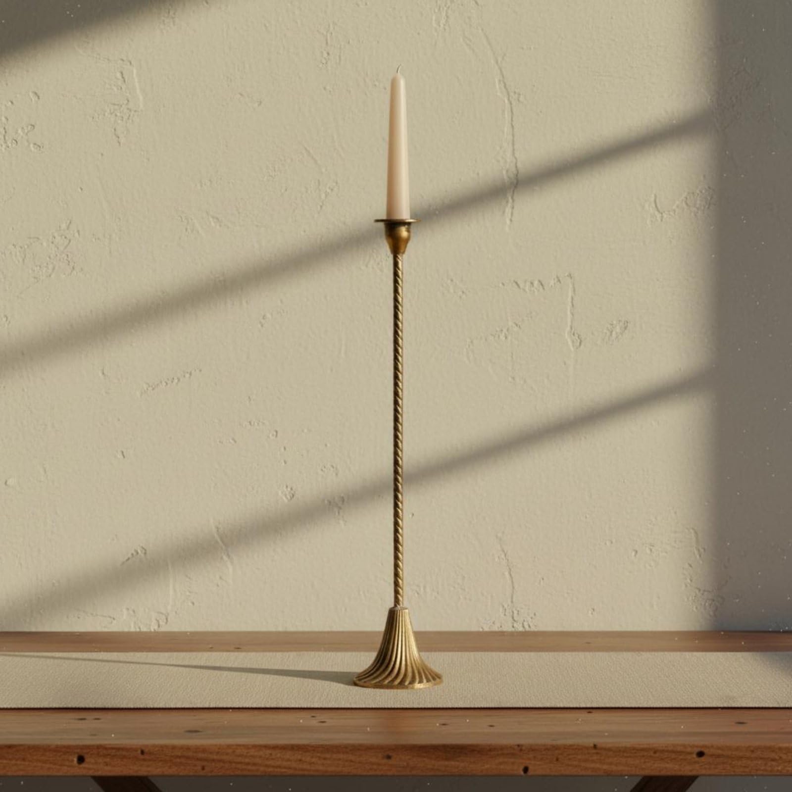 LOVIVER Portacandele Decorativo Portacandele Portacandela Candelabro Porta Candela in Ferro Verniciato Aspetto Raffinato Brillantezza Sottile Supporto Stabile, A3469-60.5 Cm