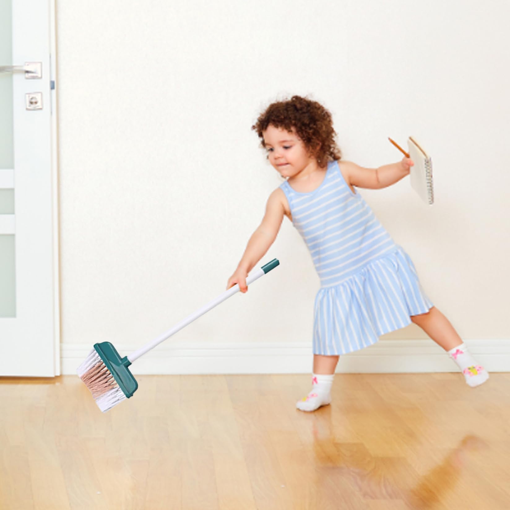 Juego de Limpieza para niños, 5 Piezas/Set fingen Jugar Juguetes de Limpieza para el hogar Cepillo de Barrido y Juguete de plumón para niños pequeños..