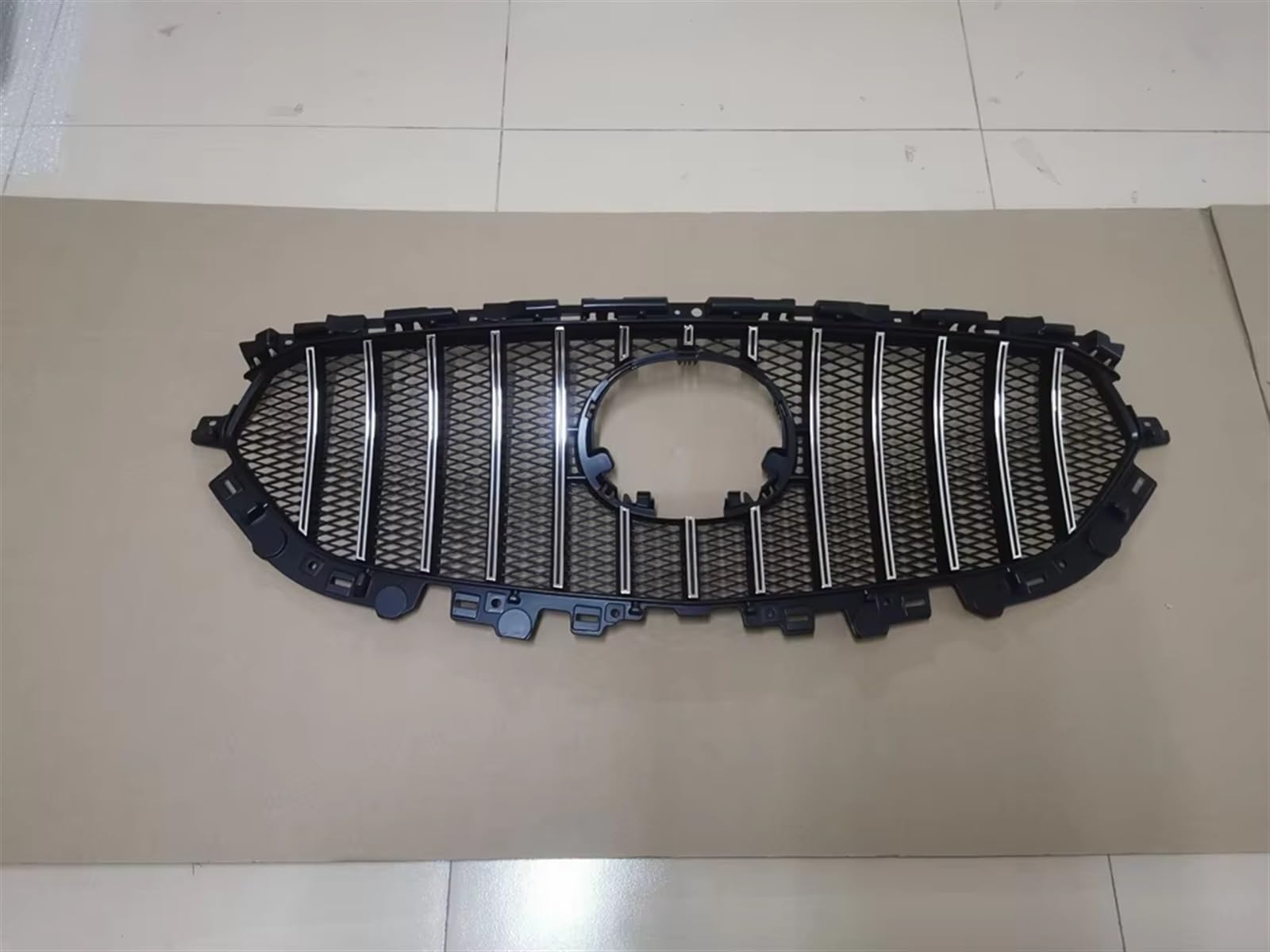 Amazon | メッシュ グリル 自動フロントメッシュ外装マスクトリム