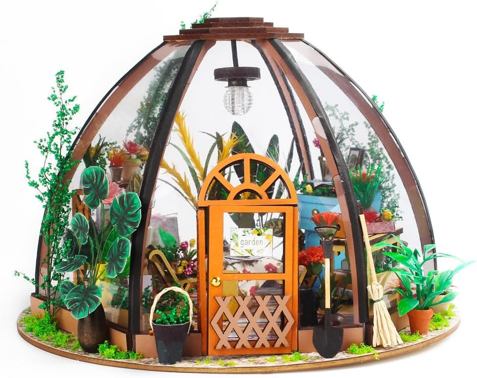 DIY Miniature Star Graden TSZH217. Small DIY kit of a Amazing Green Garden