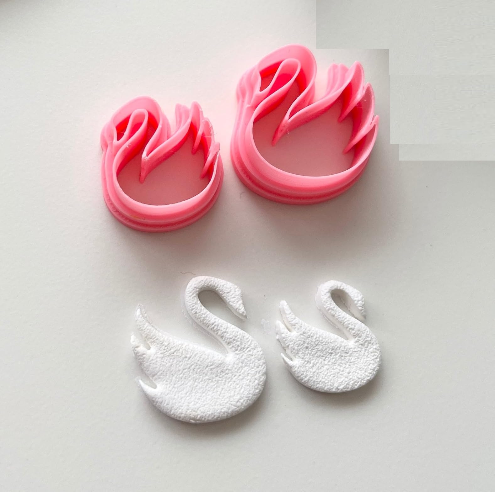 Polymer Clay Earing Cutters, Swans Polymer Clay Embossed Cutter, Set of 4 pcs,2 Different Size, Clay Earing Making Tools, DIY Tools. [Size: 20,25mm Length]-image-22
