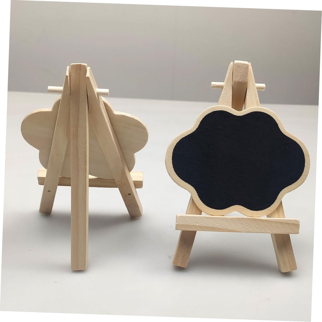ERINGOGO 6pcs Miniature Wooden Chalkboard Signs with House and Flower Shapes, Small Blackboard Message Boards for Home Kitchen Décor, Decorative Memo Boards for Valentine’s Day Display