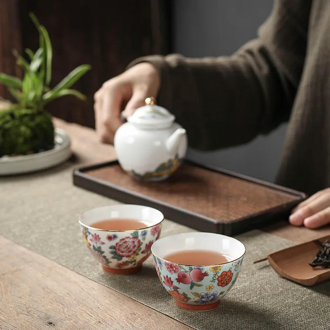 Juego de Tazas de té esmaltadas de Porcelana Blanca, Taza de té de cerámica Pintada a Mano, Sombrero de Flores, Juego de té de Kung Fu, tazón de té, 6 uds.