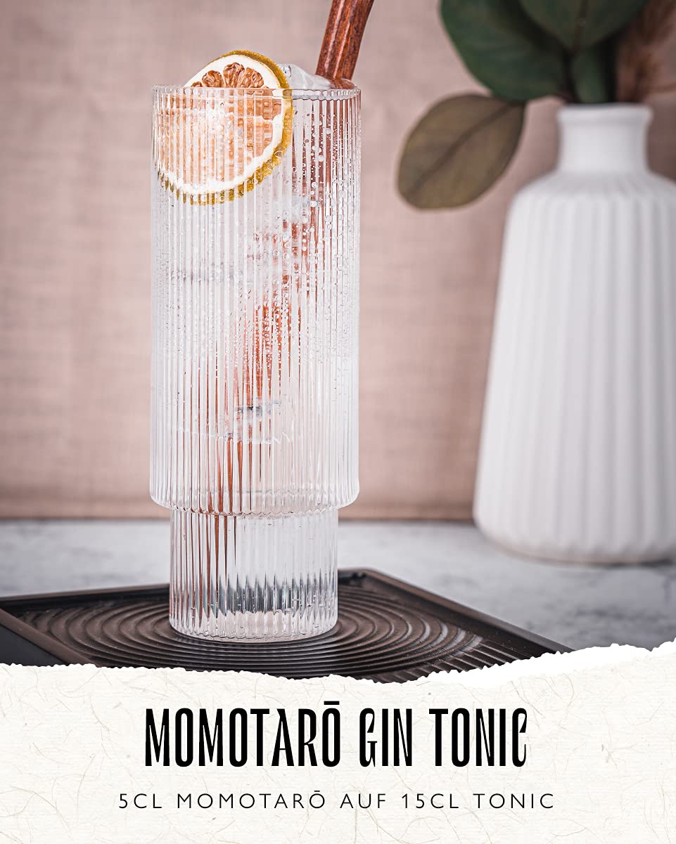Momotarō Gin mit japanischen Botanicals: Momo-Pfirsich, Yuzu, Sakura, Sencha, 42% vol. (1 x 0.5 l) Vegan - Ideal als Geschenk!