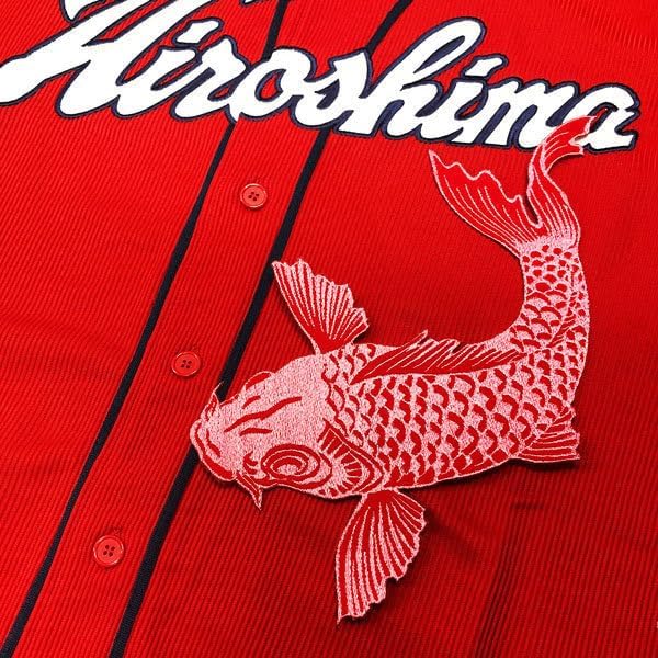 広島 カープ 鯉 ピンク/赤布 左 応援 刺繍 ワッペン