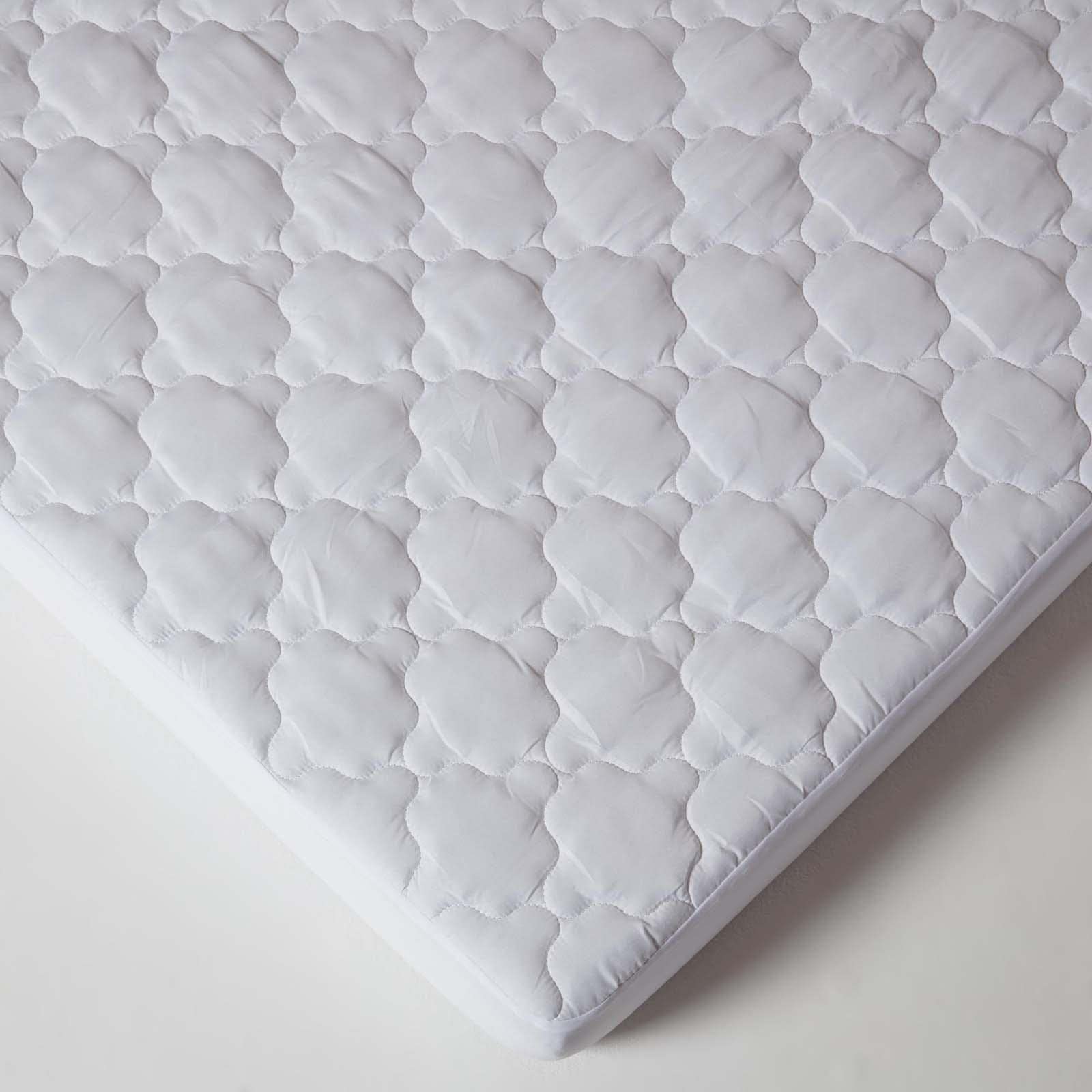 HOMESCAPES 90 x 200 cm Euro Single Gecertificeerde Anti-Allergie Matrasbeschermer, Hypoallergene Oeko-Tex Topper met antibacteriële vezels en volledig elastische 30 cm diepe stretch fit stoffen rok