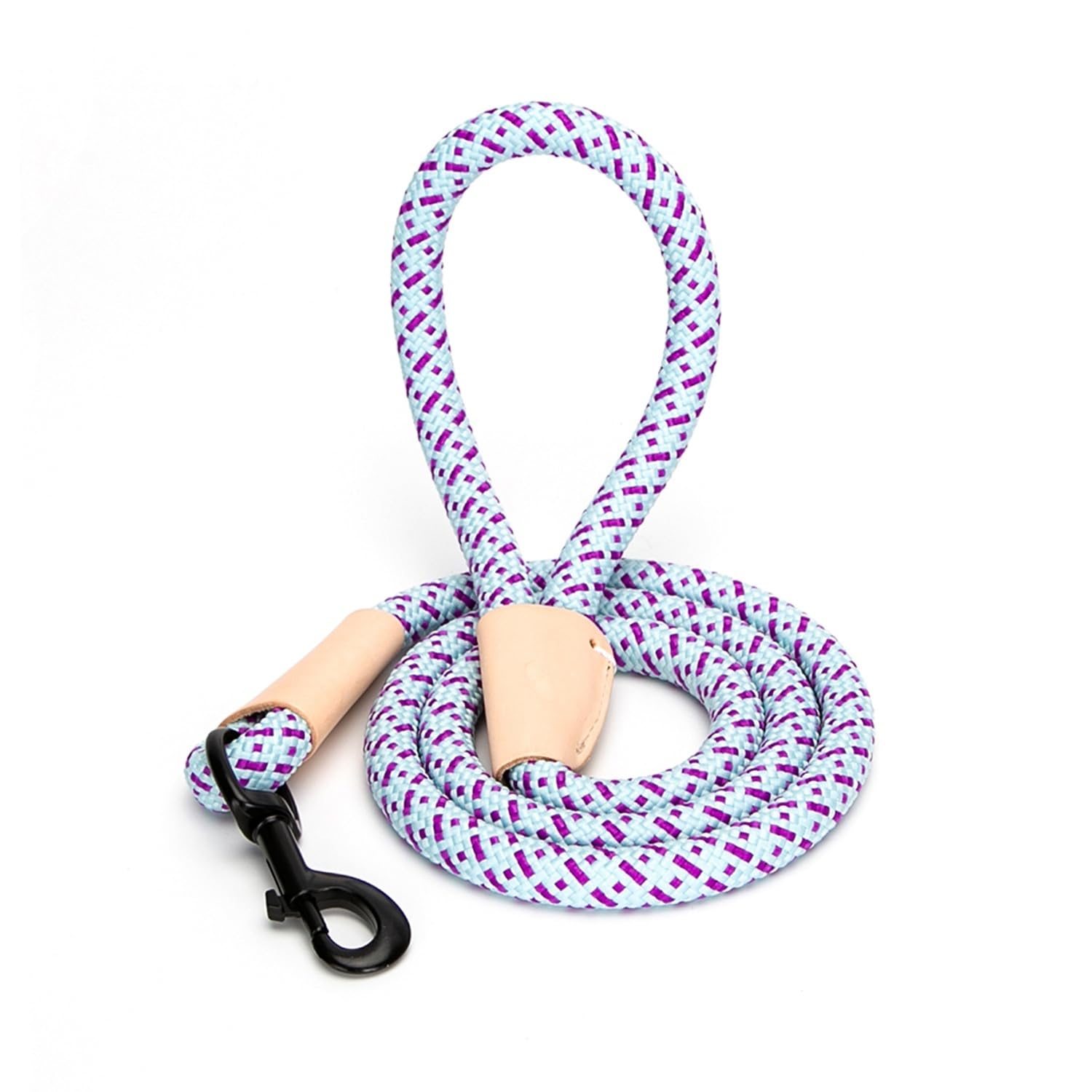 Rope dog leash: durable material, adjustable length, ergonomic handle; ideal for walks and training.