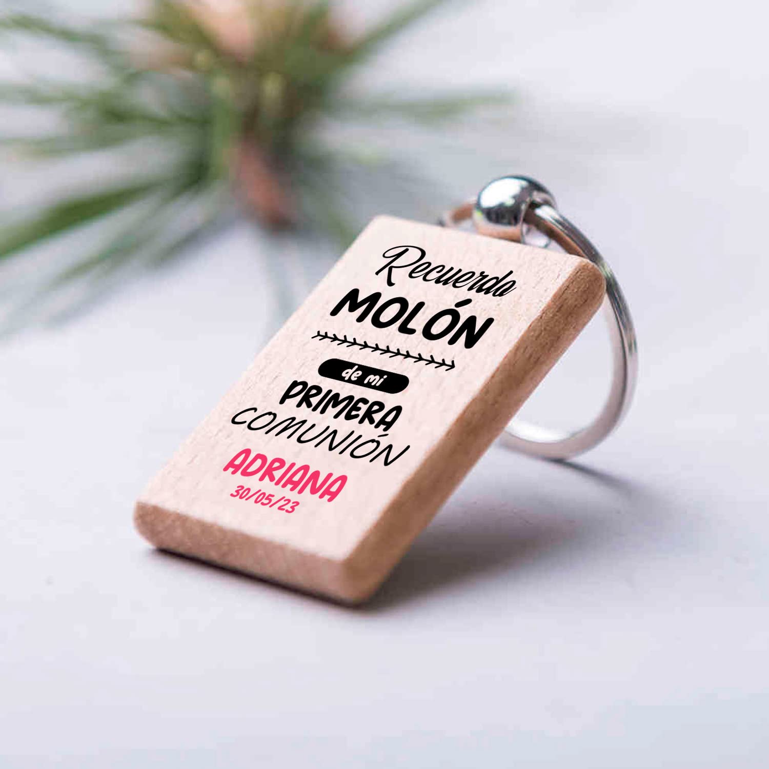 Lote 30 llaveros primera comunión personalizados frase Recuerdo Molón - Llaveros Madera Originales, Regalos, Detalles y Recuerdos de Comunión