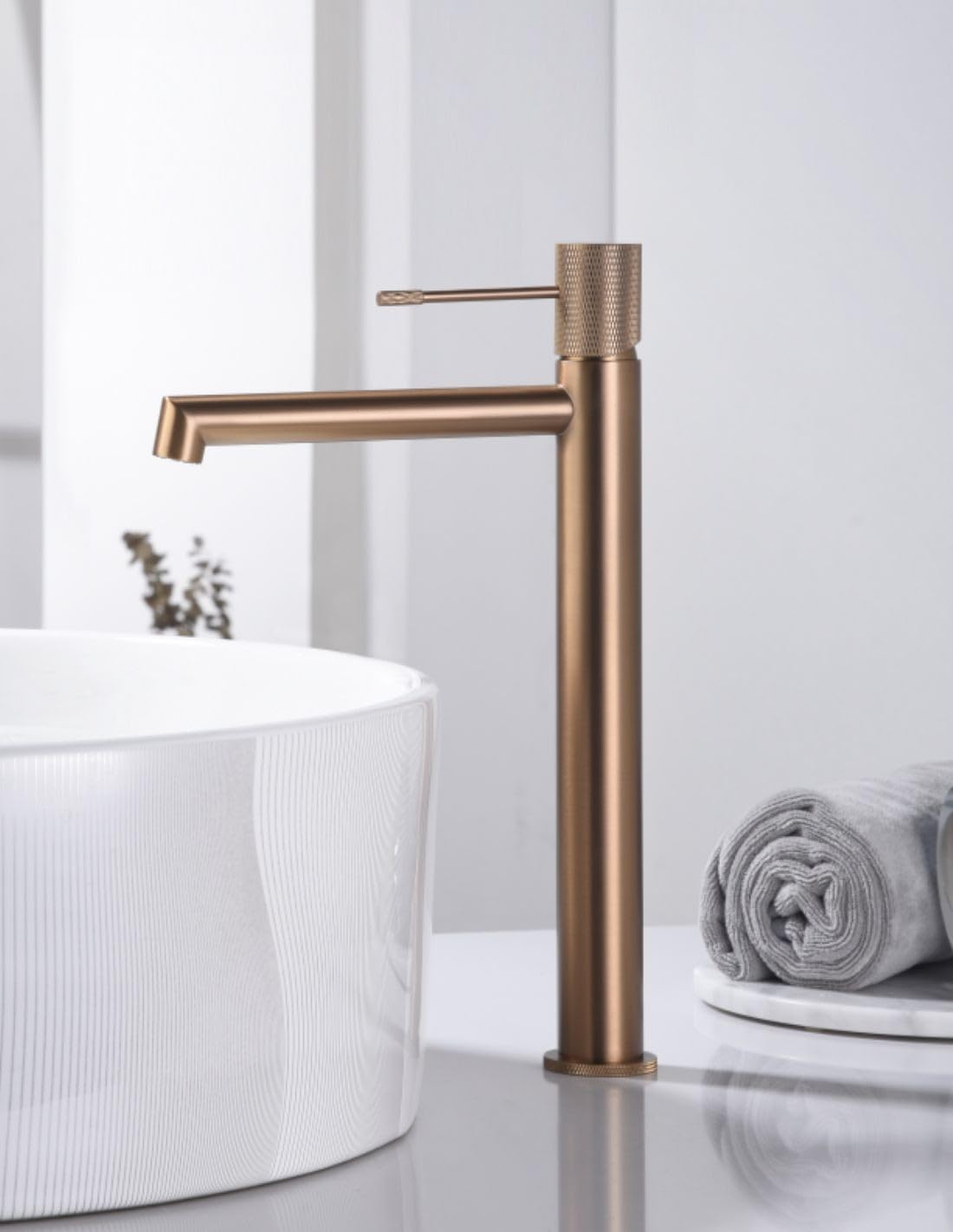 IMEX Grifo Monomando Lavabo Alto - BDD038-3 Cuerpo de Latón, Cartucho Cerámico Ø26mm TOP, Flexos 3/8”, Acabado Moderno Serie Line (Oro rosa Cepillado)