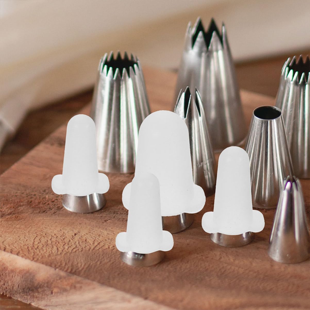 ULTECHNOVO Couvre-Embouts pour Décoration de Gâteaux Accessoires Indispensables 6pcs en Silicone Protecteurs Solide et Polyvalents pour Douilles à Pâtisserie