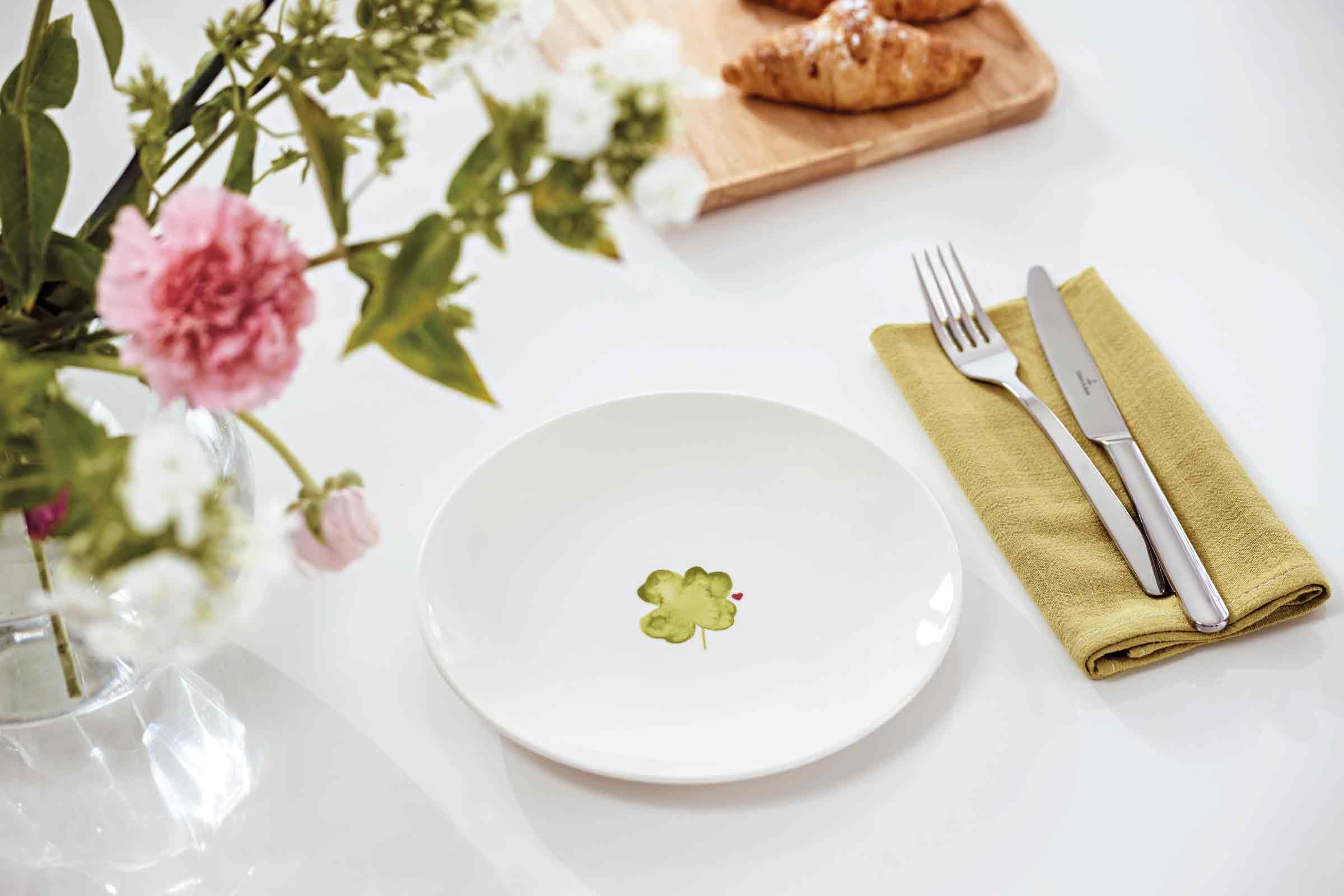 Villeroy & Boch With Love Frühstücksteller 5er Set, 21x21x2,5 cm, Kleiner Teller für Kuchen, Salat und Desserts, Premium Porzellan, Spülmaschinen- & Mikrowellengeeignet, gemischte Motive