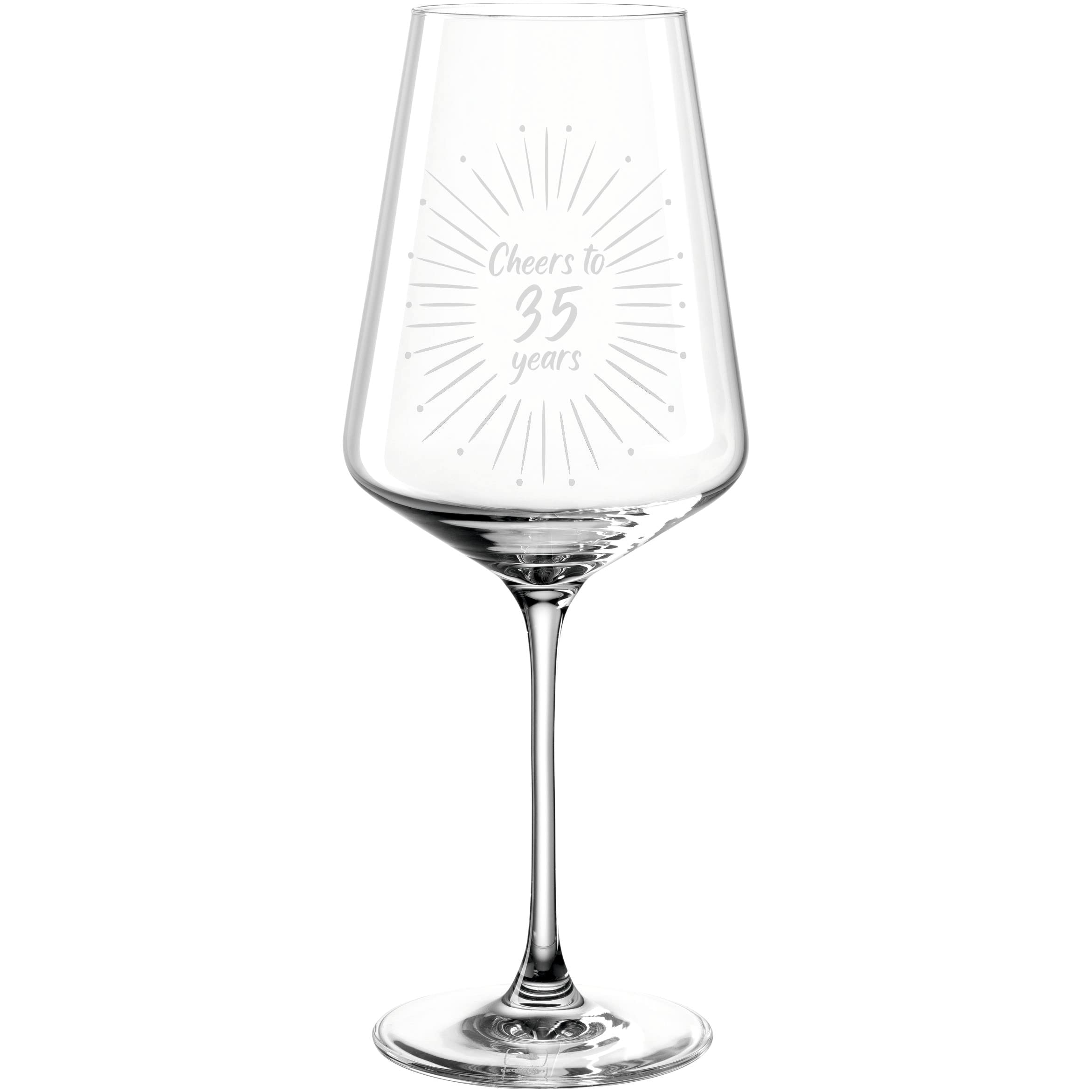 Verre à vin gravé 35 ans : le cadeau d'anniversaire idéal