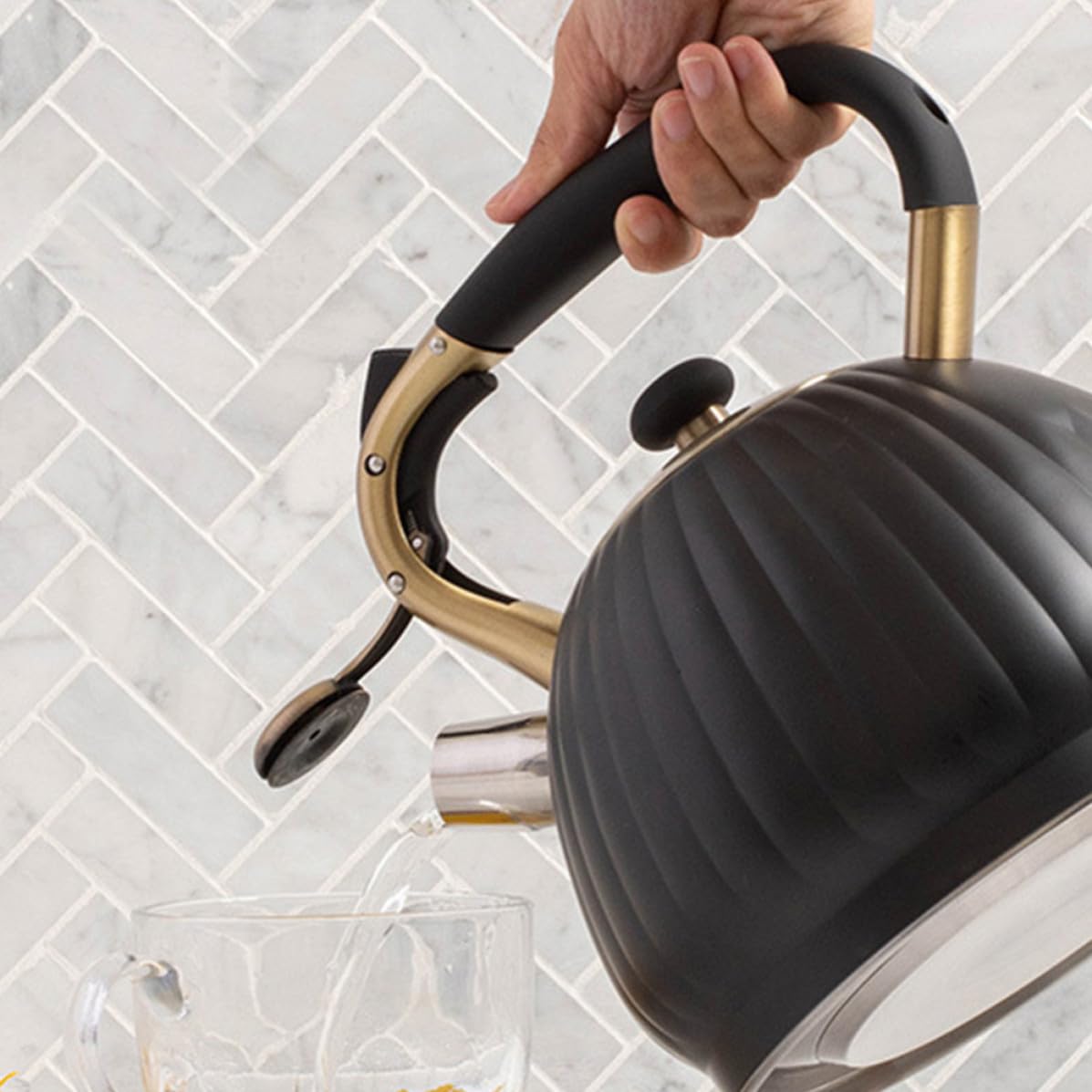 Tetera de Acero Inoxidable Negra de 3,5 L Silbato