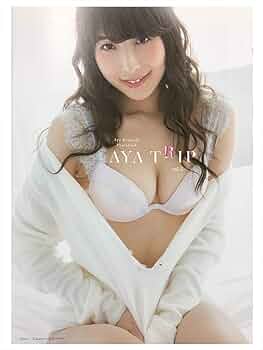 川崎あや　5点セット　くびれ　ジャパニーズグラビア ゼロイチファミリア　チェキ Amazon.co.jp: 【Amazon限定】ゼロイチファミリア 川崎あや 新作 本人