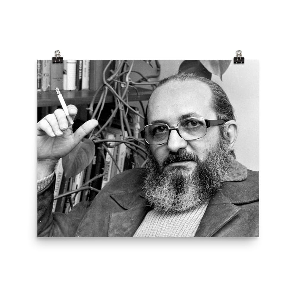 Paulo Freire