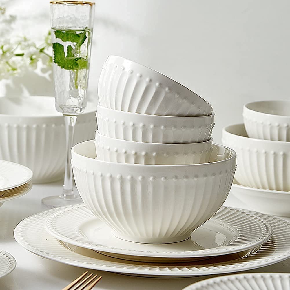 Zestawy obiadowe na przyjęcie obiadowe 19-częściowy zestaw obiadowy Zestaw porcelanowej zastawy stołowej z talerzami i miskami Biały ceramiczny zestaw obiadowy,