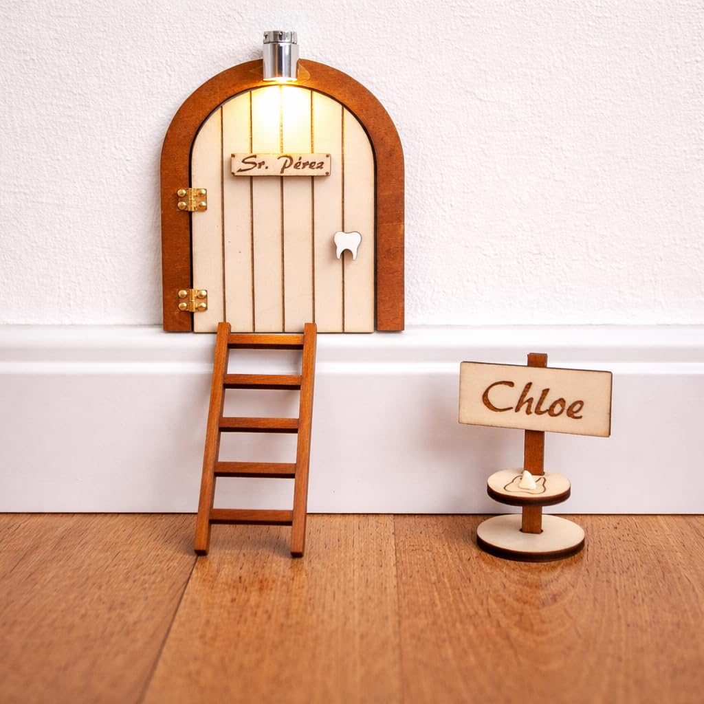 Puerta Ratoncito Perez con LUZ Led, escalera y repisa personalizada. Mini Puerta Mágica Infantil de madera para la Visita del Ratón Pérez. Regalo Original, Niños, Decoración Habitación, Dientes