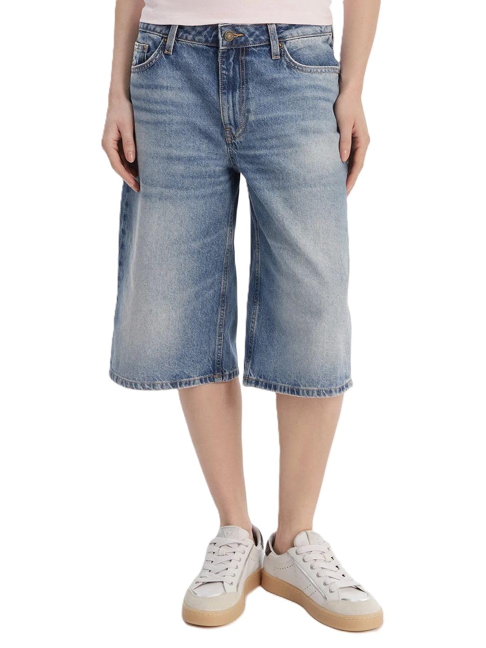 GUESS Jeans W6GD1DD6363 Baggy Denim Shorts 26