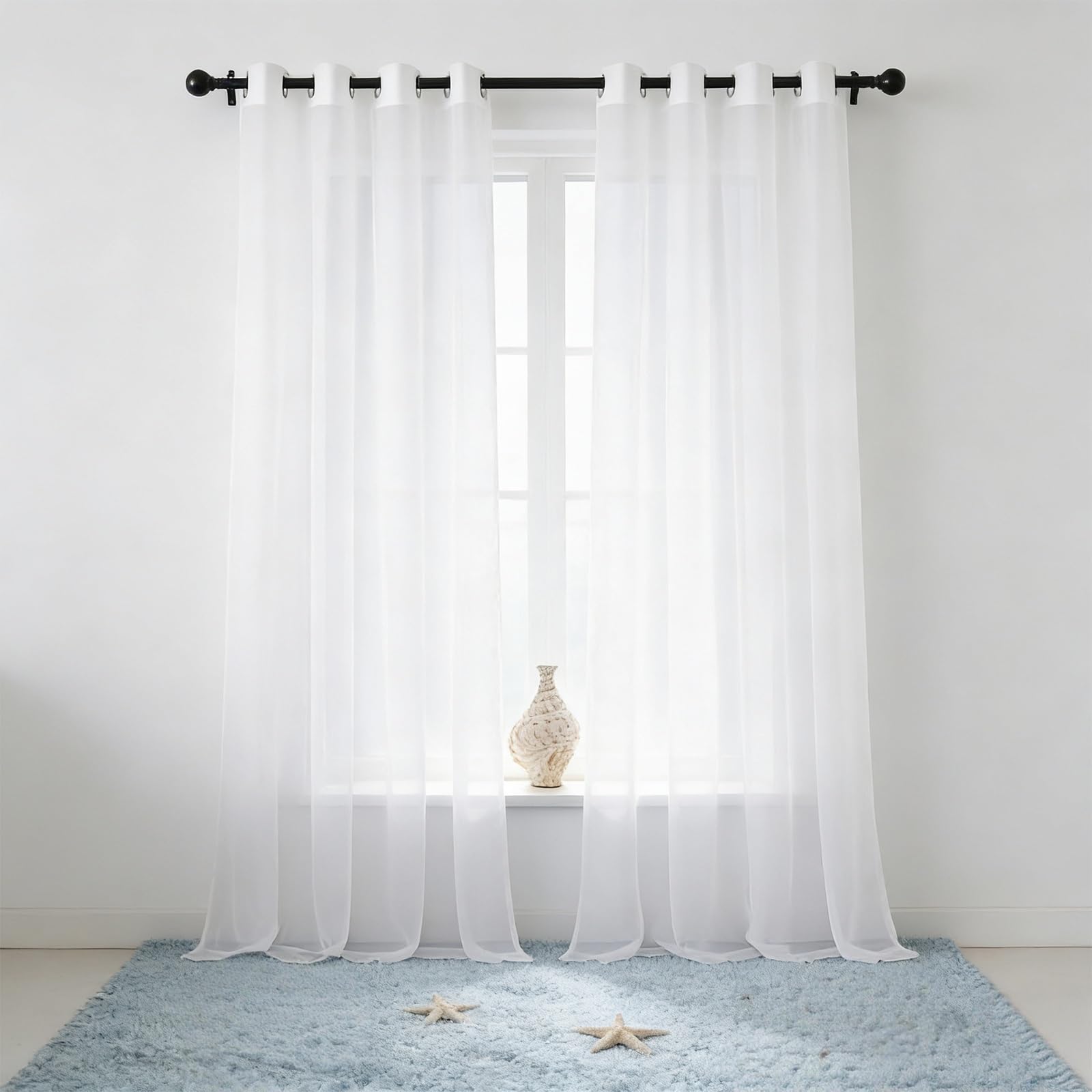 Rideau semi-transparent luxueux et doux pour un bureau lumineux