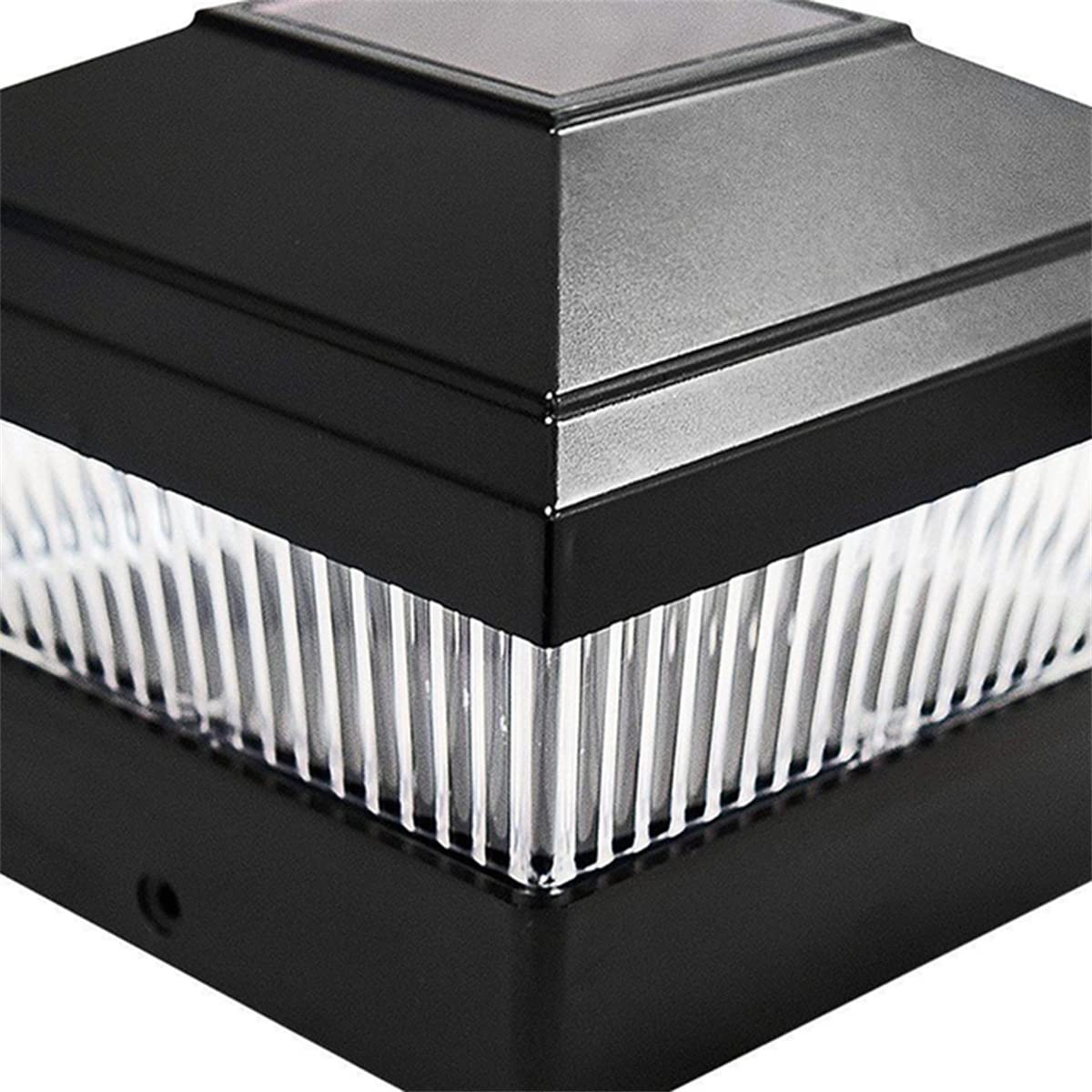 Lumières solaires de Chapeau de Poteau Lampes de Poteau extérieures Éclairage LED Chapeau de clôture Lumière Deux Modes d'éclairage, pour poteaux en Bois 4X4,Noir