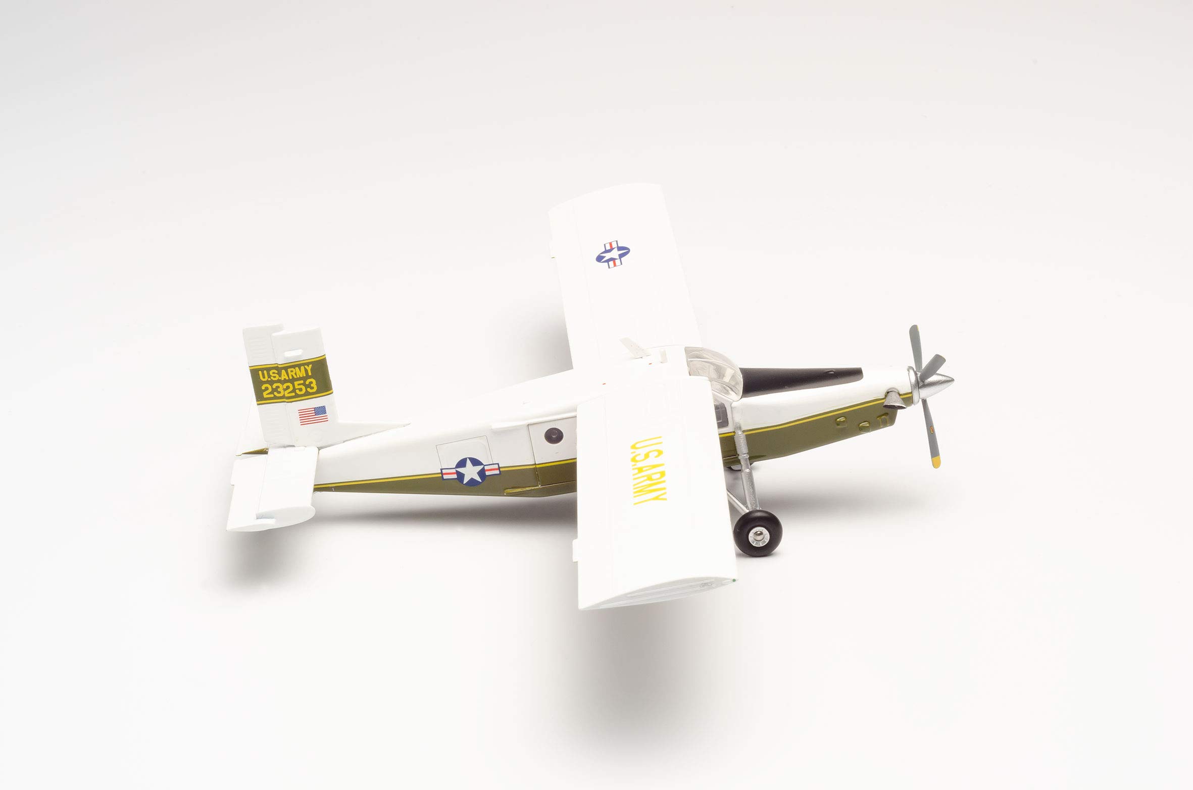 Herpa Modellflugzeug U.S. Army Pilatus UV-20A – Detailgetreue Miniatur Zum Sammeln & Basteln