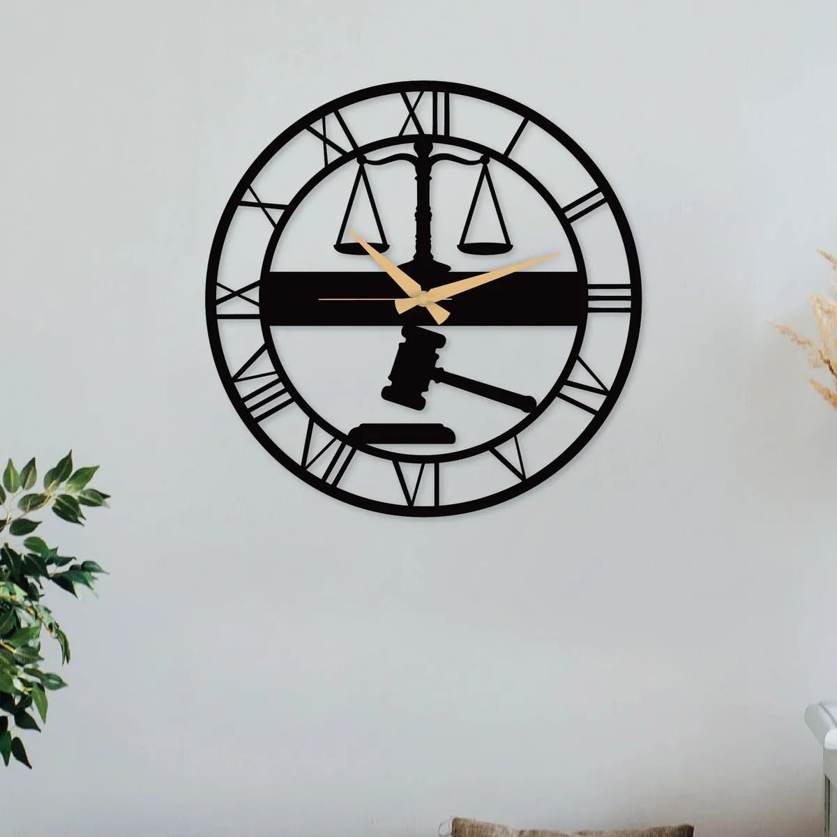 Reloj de pared de metal con escalas de justicia, elegante diseño industrial y moderno, 35-100 cm, acero de alta calidad, fácil montaje en pared (75 cm - 30 pulgadas)