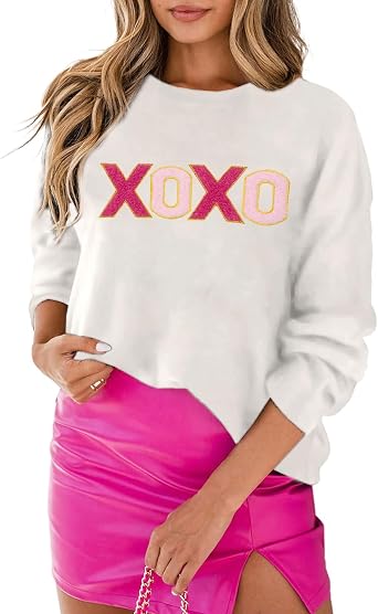 SELINK Womens Valentines Sweater Crew Neck XOXO Heart Print Casual Long Sleeve Pullover Tops Sweaters
