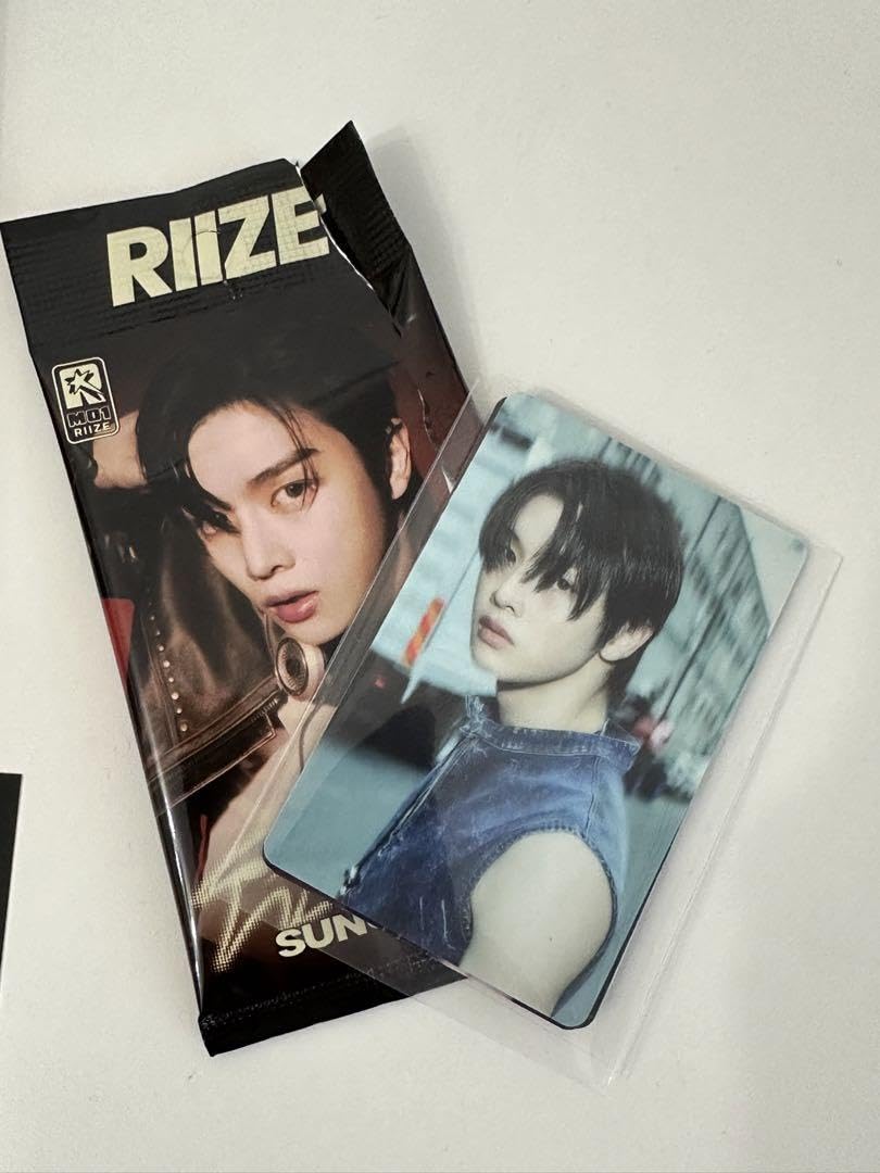 RIIZE RIIZING potobook ユニバ特典　ソンチャン トレカ Amazon.co.jp: RIIZE RIIZING photo pack ソンチャン ユニバ特典