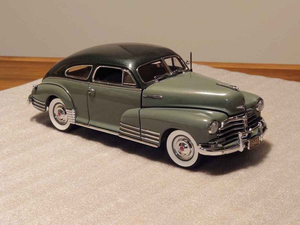 Amazon.co.jp: DANBURY MINT CHEVY FLEETLINE LOWRIDER IMPALA