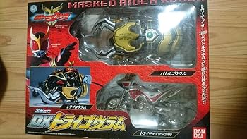 Amazon.co.jp: 仮面ライダークウガ DXトライゴウラム&仮面ライダー
