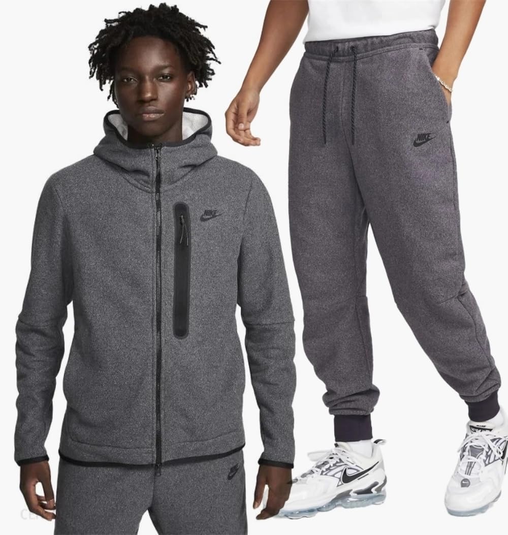ナイキ　テックフリース　パーカー　ジョガーパンツ　グレー　上下セットアップ ナイキ テックフリース パーカー ジョガーパンツ グレー 上下