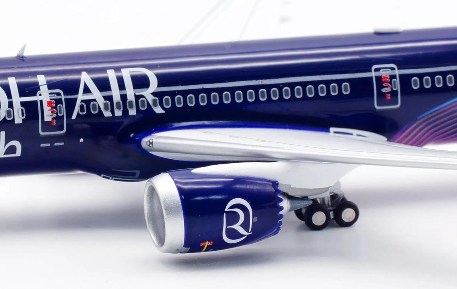 Alloy Collectible Plane 1:400 for Riyadh Air Boeing B787-9 Diecast Aircraft Model N8572C with Stand & Tractor