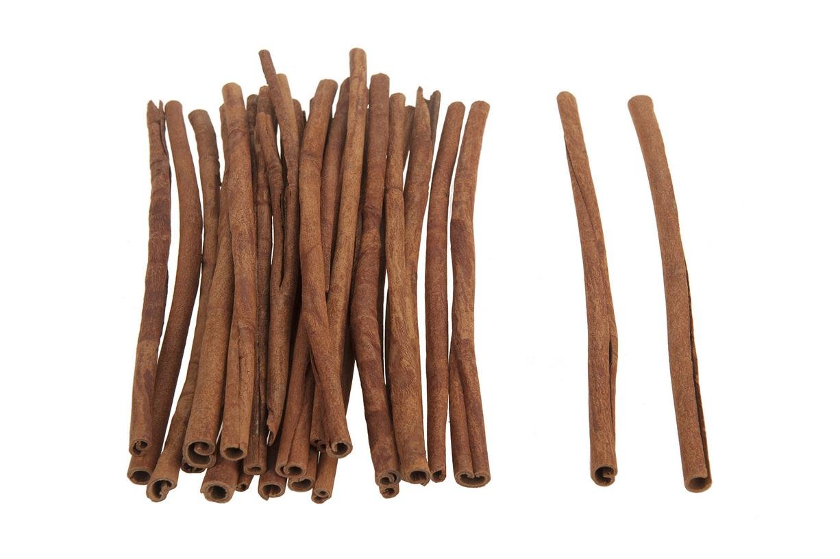 FloristryWarehouse dried Cinnamon sticks 20cm (8 inch) long 1kg bulk bag (approx 60 sticks) Professionally produced