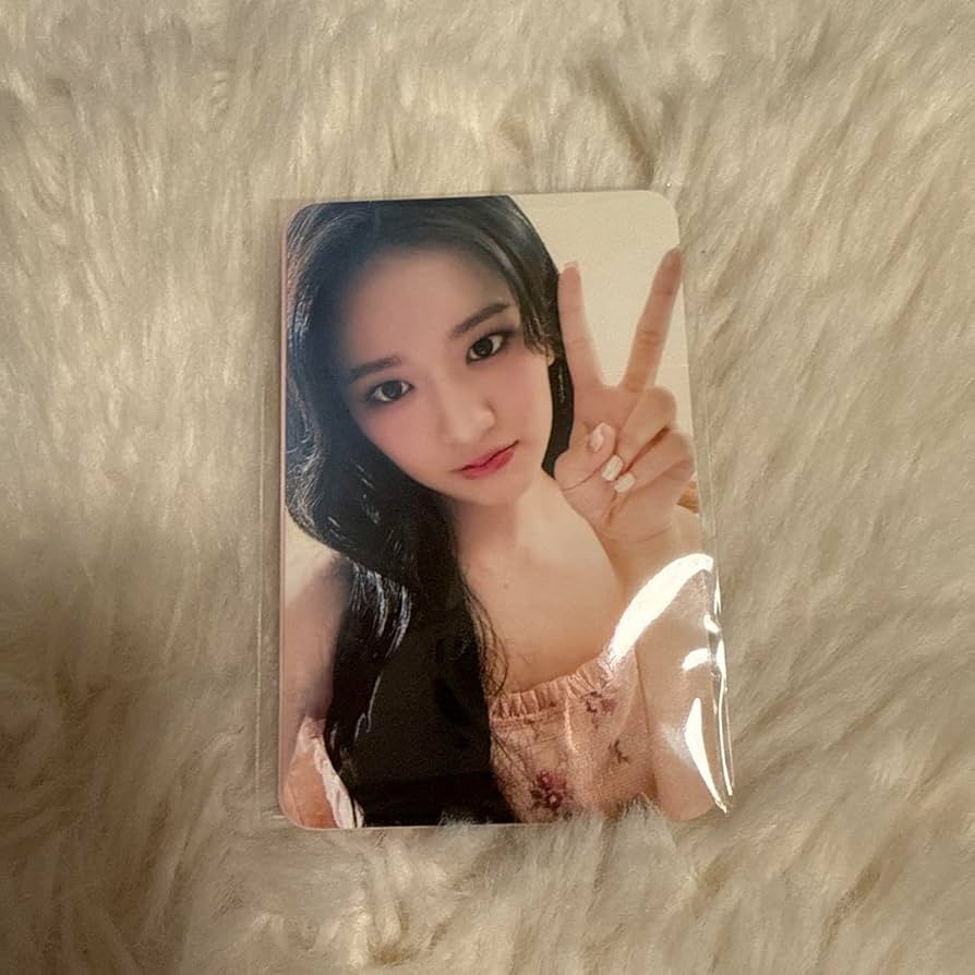 Amazon.co.jp: IVE izone アン・ユジン トレカ 2枚セット : ホビー