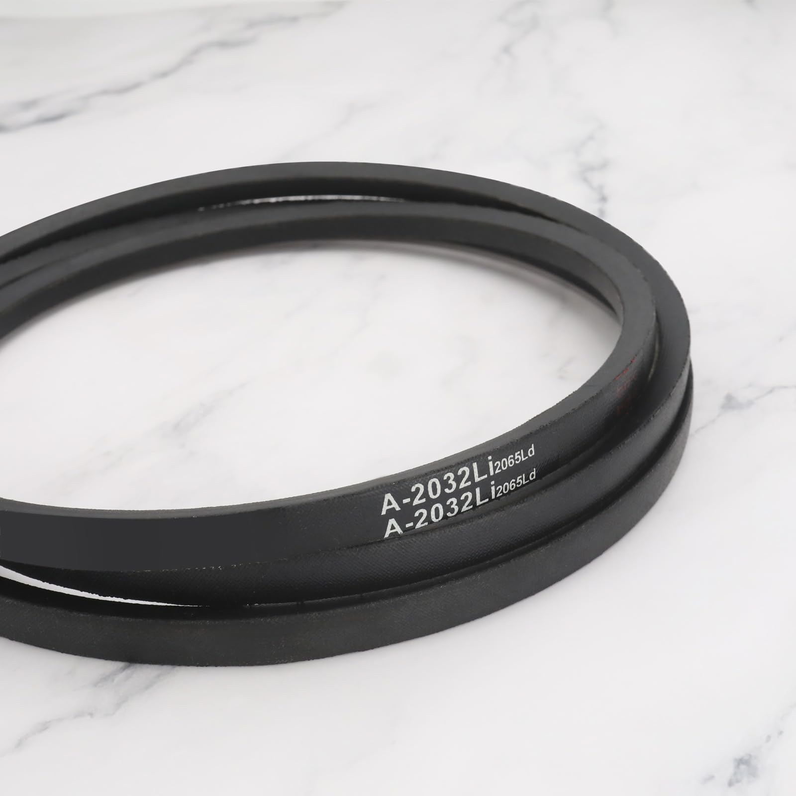 ECSiNG Courroie Trapézoïdale de Tondeuse à Gazon de 2032 Mm de Longueur Latérale Poulie Centrale vers Courroie de Pont 535411901/531006096/594978001 Compatible avec Husqvarna Rider 155 AWD/15V2