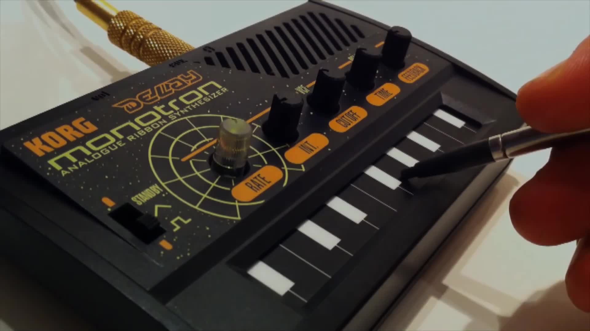 Korg - MONOTRON-DUO Analog Ribbon Synth with Dual Oscillator and