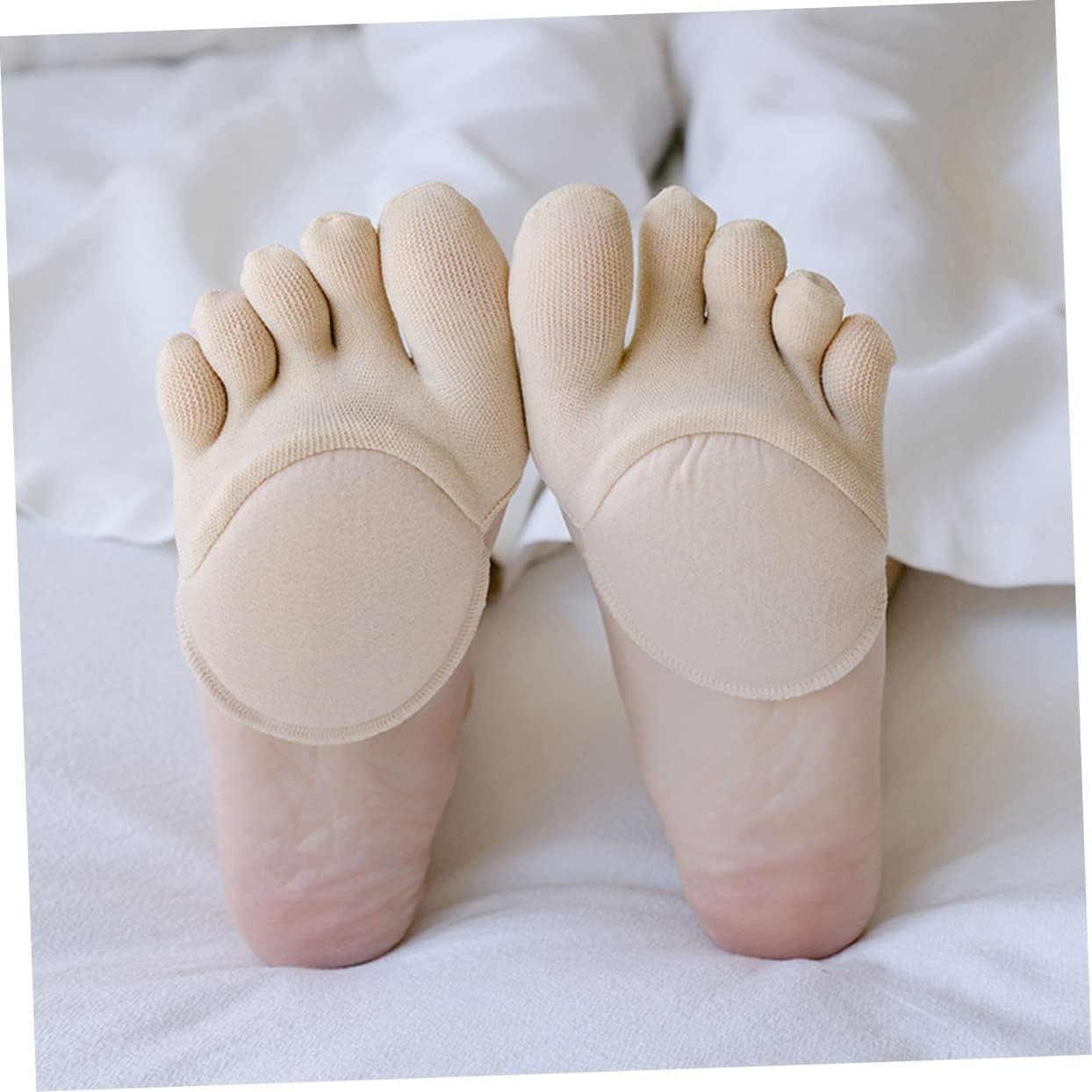 Healifty 8pairs Toe Corrector for Women Washable Forefoot Pads Reusable Half Socks Outdoor Foot Supply